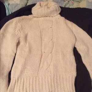 H&M Ivory Knit LS Turtleneck Sweater 10 GUC